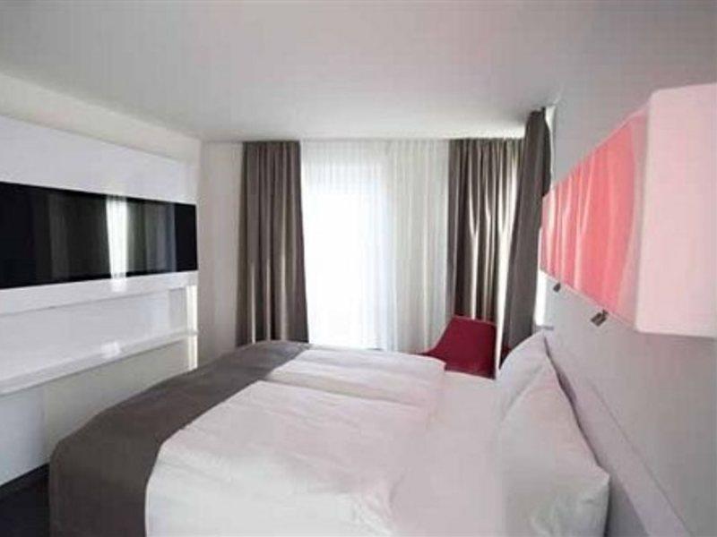 Dormero Hotel Frankfurt Frankfurt nad Menem Zewnętrze zdjęcie