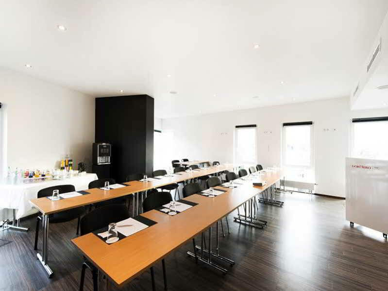 Dormero Hotel Frankfurt Frankfurt nad Menem Zewnętrze zdjęcie